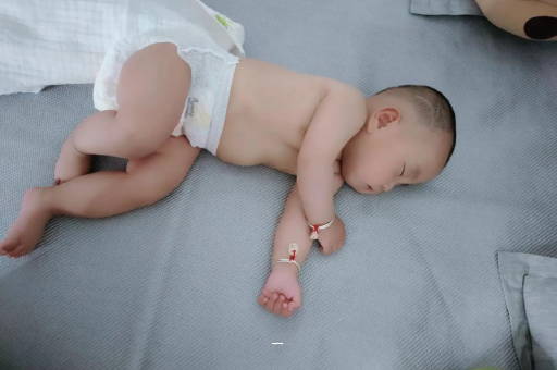 咸宁宝宝尿有泡沫怎么回事
