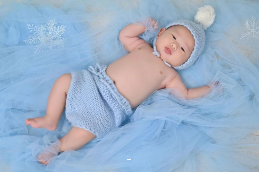 咸宁摸孕妇肚子沾喜气